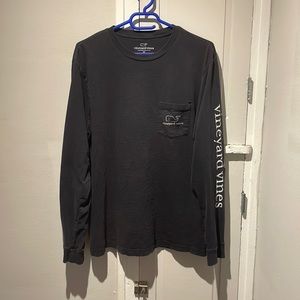 Vineyard Vines Vintage Whale Black Long-Sleeve Pocket Tee Men’s M